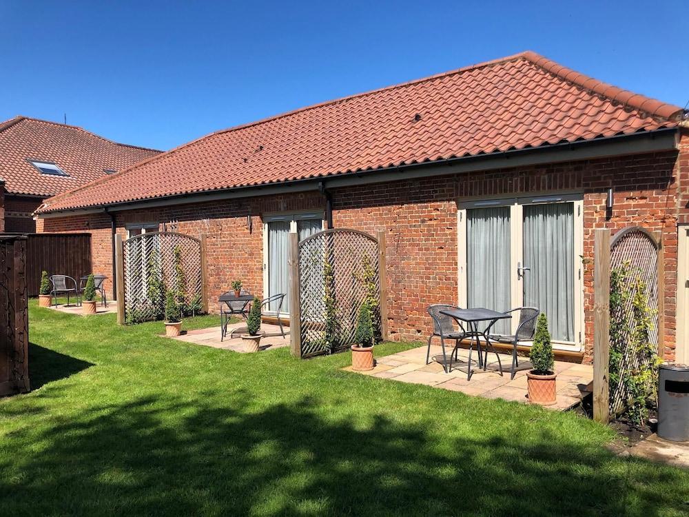 Bed and Breakfast The Honingham Buck Екстер'єр фото
